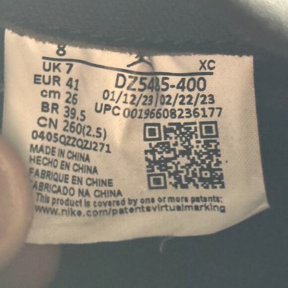 Size 8 - Nike Air Jordan 1 Retro High OG UNC Toe Men's Shoes - Picture 7 of 8